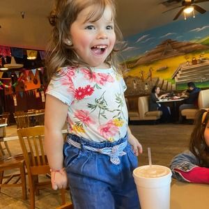 Meet your Posher, Dennis